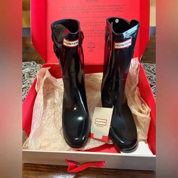 NEW Hunter Glossy Black Original Refined Short Boots - Picture 3 of 11